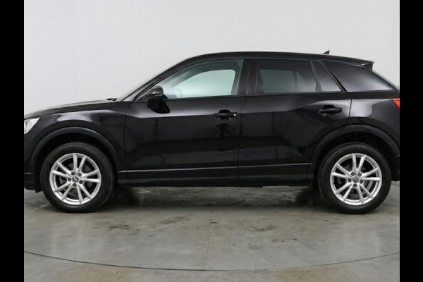 Audi Q2 Advanced edition 35 TFSI 150 pk | Assistentiepakket parking | Audi sound system | Glazen panoramadak | Optiek pakket zwart |