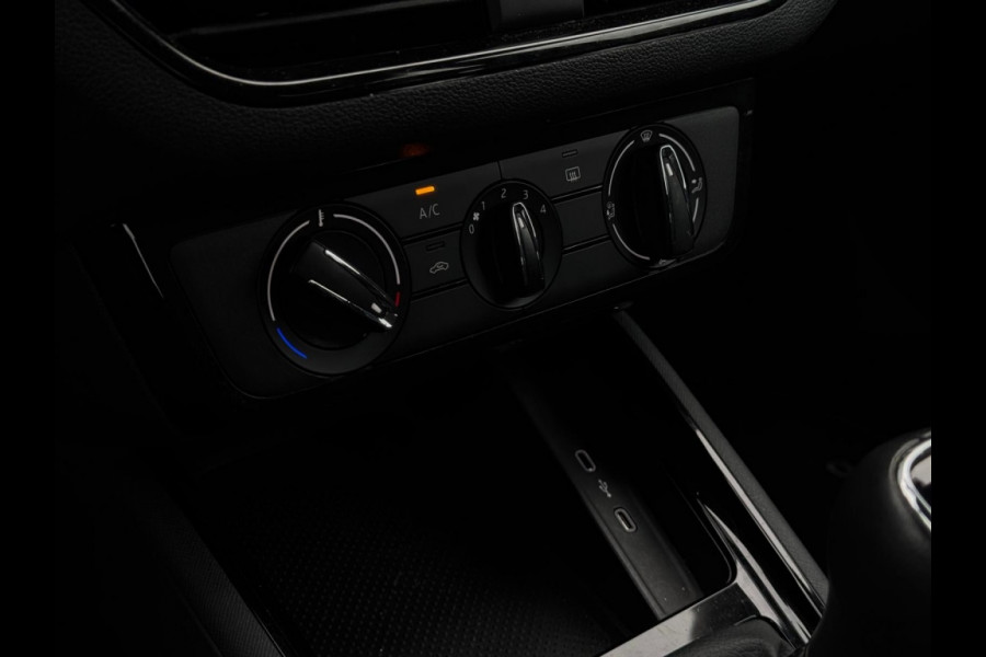 Škoda Kamiq 1.0 TSI Bns. Edition GARANTIE PDC SPORTVELGEN LED AIRCO