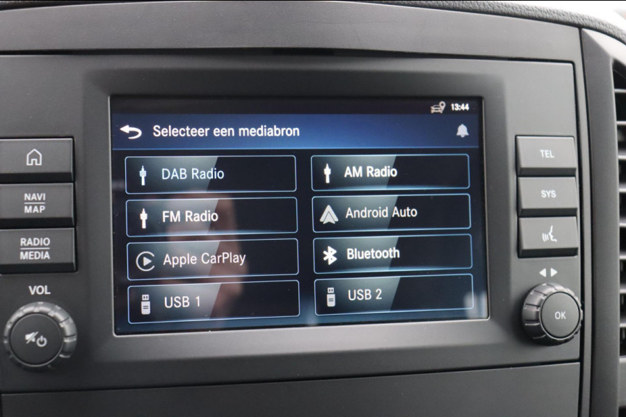 Mercedes-Benz EVITO TOURER PRO L3 350km lange rail+9-persoons snelladen el.deuren leer+vw 39.620ex.