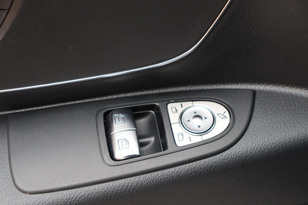 Mercedes-Benz EVITO TOURER PRO L3 350km lange rail+9-persoons snelladen el.deuren leer+vw 39.620ex.