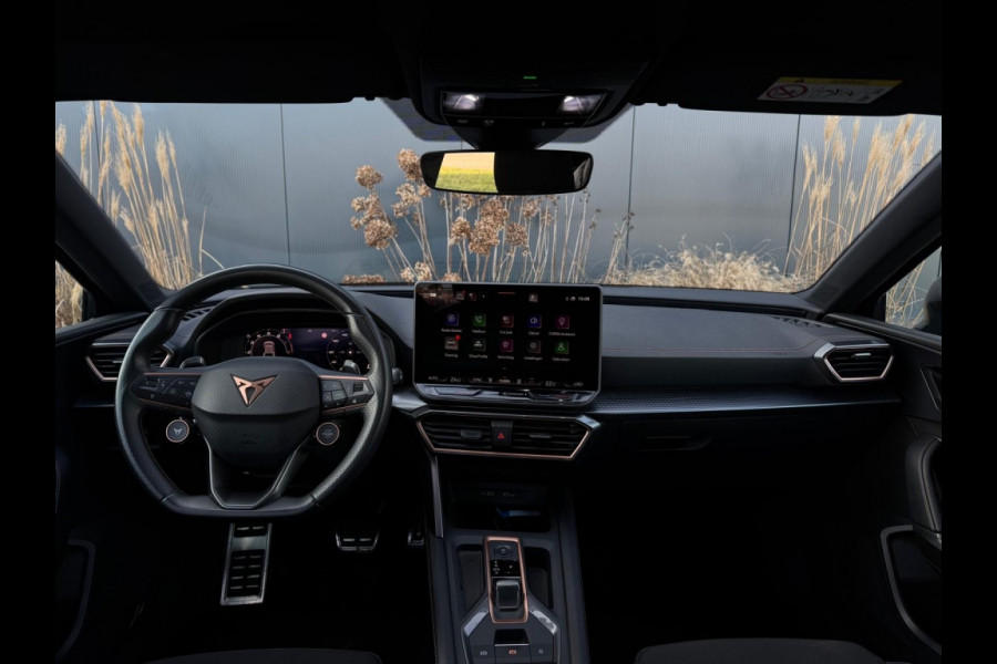 CUPRA Leon Sportstourer 1.5 e-TSI 2025 GARANTIE NAVI CLIMATE APPLE CARPLAY LEDER