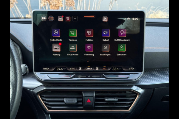 CUPRA Leon Sportstourer 1.5 e-TSI 2025 GARANTIE NAVI CLIMATE APPLE CARPLAY LEDER