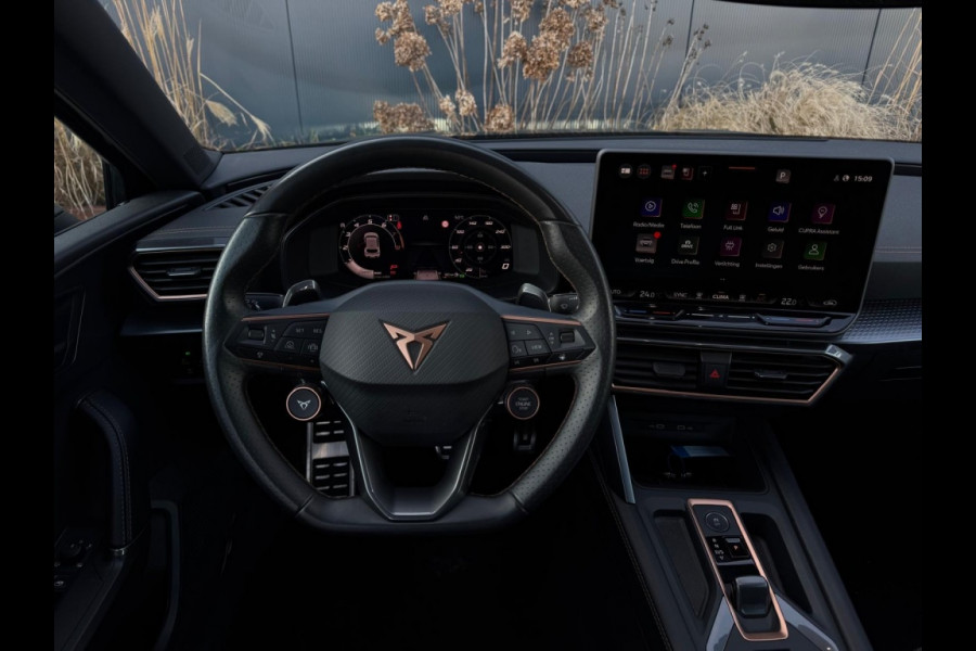 CUPRA Leon Sportstourer 1.5 e-TSI 2025 GARANTIE NAVI CLIMATE APPLE CARPLAY LEDER