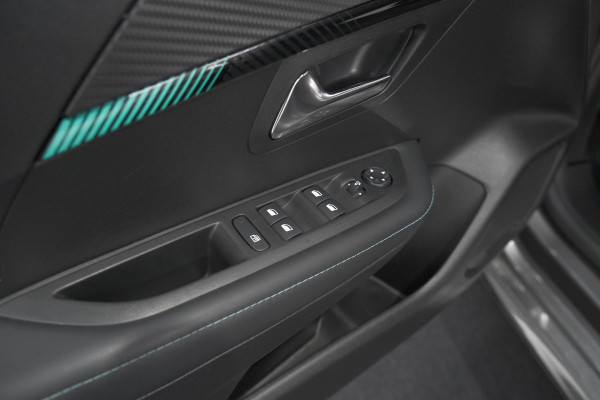 Peugeot 208 PureTech 100 Allure Pack | Camera | Apple Carplay | Stoelverwarming | Parkeersensoren
