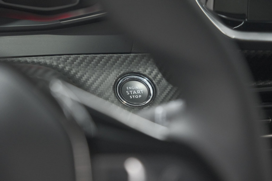 Peugeot 208 PureTech 100 Allure Pack | Camera | Apple Carplay | Stoelverwarming | Parkeersensoren