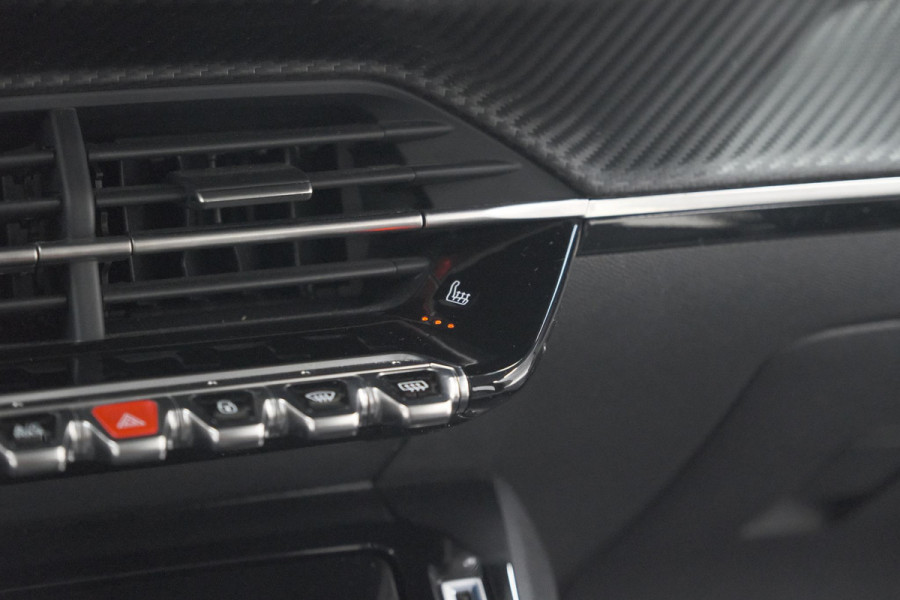 Peugeot 208 PureTech 100 Allure Pack | Camera | Apple Carplay | Stoelverwarming | Parkeersensoren