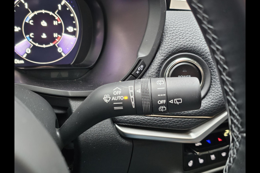 Mazda CX-60 2.5 e-SkyActiv PHEV Homura 325 pk | Nieuwstaat | Leder | Full led | Virtual cockpit | Head-up display | Adaptieve cruise control | Fabrieksgarantie 08-2029