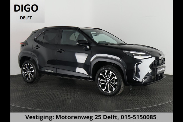 Toyota Yaris Cross 1.5 HYBRID DYNAMIC LUXERY BIJNA 2025 GARANT 12-'34 PDC V+A. BLIND SPOT. STUUR/STOELVERWARMING APPLE CARPLAY/ANDROID.