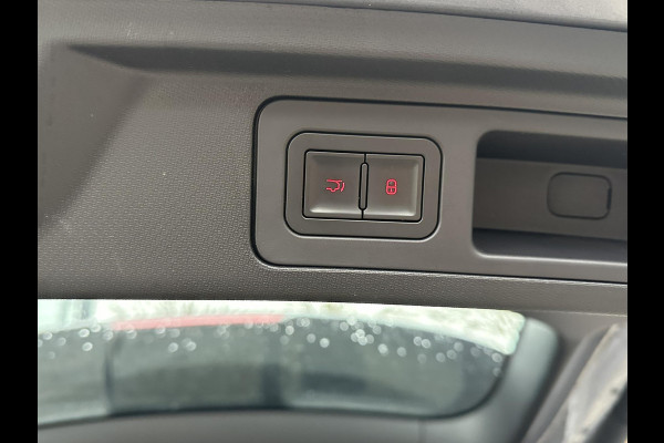 BYD ATTO 3 Design SOH 94% | GROOT SCHERM + ELEKTRISCHE KOFFERRUIMTEKLEP | COMPLETE AUTO | RIJKLAAR INCL. FABRIEKSGARANTIE T/M 2029 | AANDRIJFLIJN EN ACCU T/M 2031