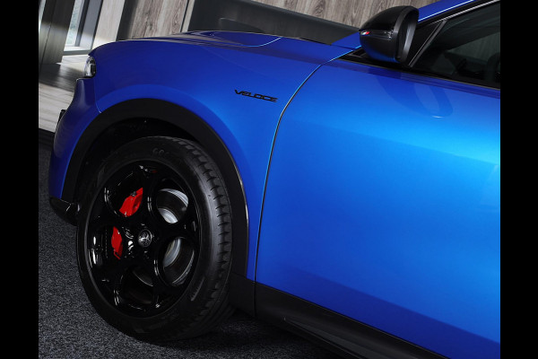 Alfa Romeo Tonale 1.5T Hybrid Veloce / Acc / Lane Assist / Leder / 360 Camera / HK / Open Pano / Led / Pdc / 20 Inch