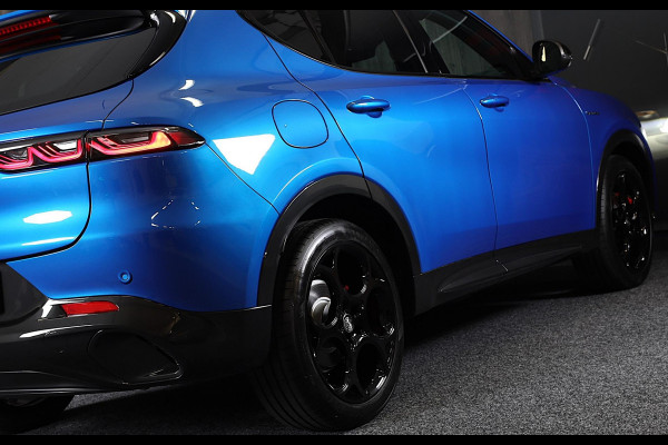 Alfa Romeo Tonale 1.5T Hybrid Veloce / Acc / Lane Assist / Leder / 360 Camera / HK / Open Pano / Led / Pdc / 20 Inch