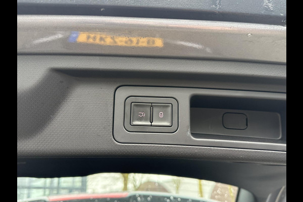 BYD ATTO 3 Design 60 kWh SOH 93% | GROOT SCHERM + ELEKTRISCHE KOFFERRUIMTEKLEP | COMPLETE AUTO | RIJKLAAR INCL. FABRIEKSGARANTIE T/M 2029 | AANDRIJFLIJN EN ACCU T/M 2031