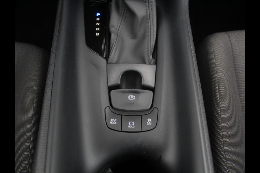 Toyota C-HR 1.8 Hybrid Active CAMERA | ADAPCRUISE | CARPLAY | LED | LMV17 | AFNBTRHAAK | STOELVERW | CLIMATE