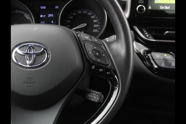 Toyota C-HR 1.8 Hybrid Active CAMERA | ADAPCRUISE | CARPLAY | LED | LMV17 | AFNBTRHAAK | STOELVERW | CLIMATE