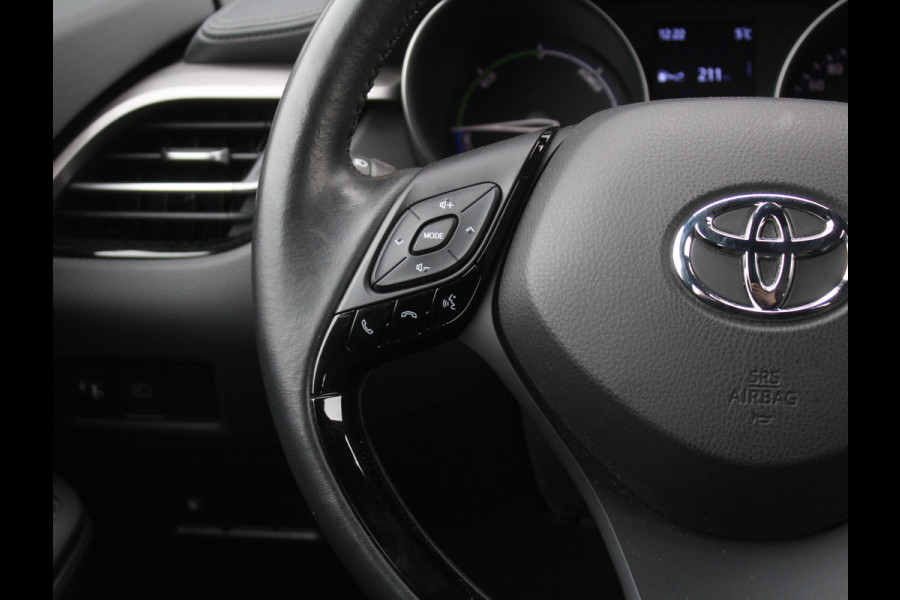 Toyota C-HR 1.8 Hybrid Active CAMERA | ADAPCRUISE | CARPLAY | LED | LMV17 | AFNBTRHAAK | STOELVERW | CLIMATE