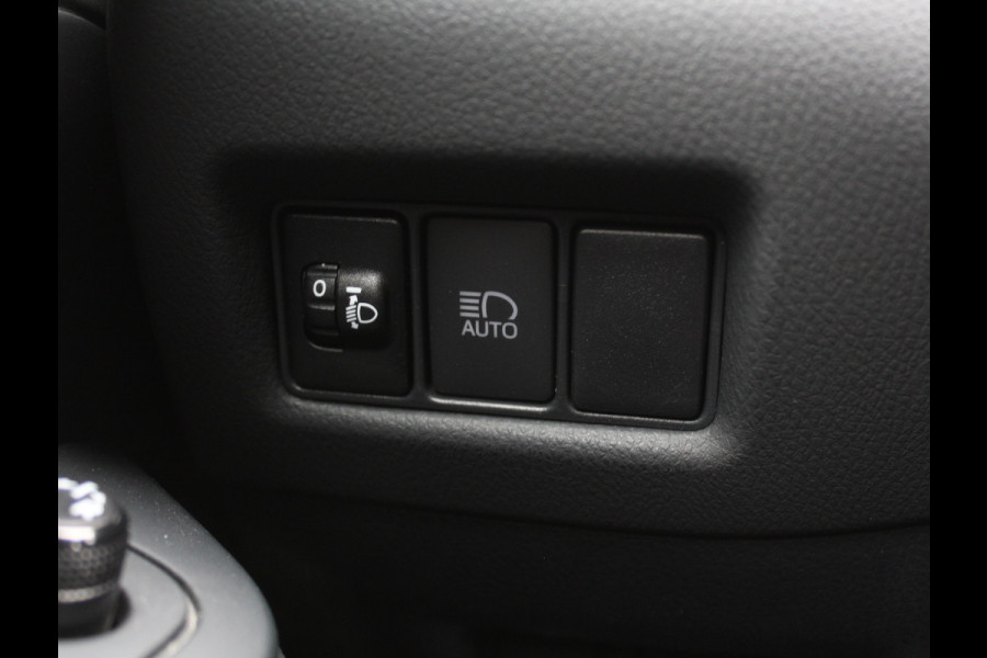 Toyota C-HR 1.8 Hybrid Active CAMERA | ADAPCRUISE | CARPLAY | LED | LMV17 | AFNBTRHAAK | STOELVERW | CLIMATE