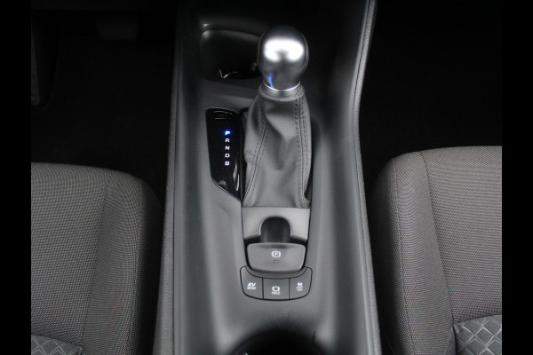 Toyota C-HR 1.8 Hybrid Active CAMERA | ADAPCRUISE | CARPLAY | LED | LMV17 | AFNBTRHAAK | STOELVERW | CLIMATE