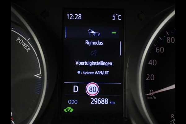 Toyota C-HR 1.8 Hybrid Active CAMERA | ADAPCRUISE | CARPLAY | LED | LMV17 | AFNBTRHAAK | STOELVERW | CLIMATE
