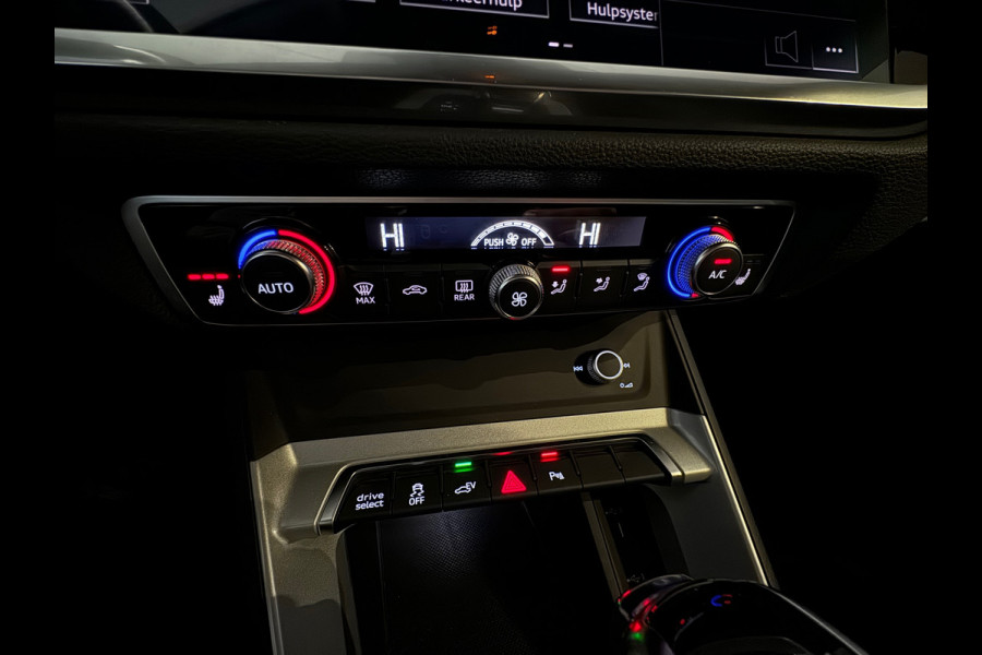 Audi Q3 45 TFSI e S edition Sfeer|ACC|Lane Assist|Dodehoek