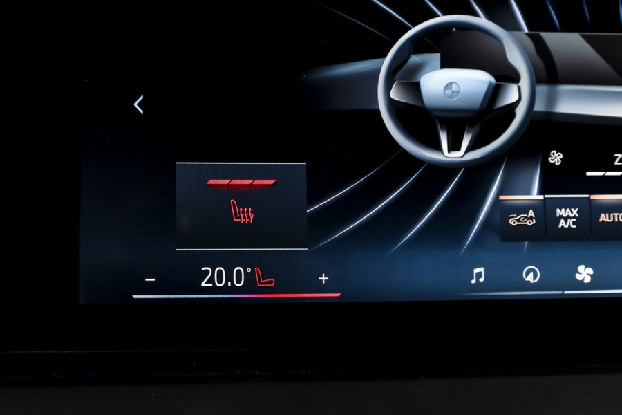 BMW X3 30e xDrive M Sport | Pano | Profesional Pack | Memory | Harman/Kardon | Glow Grille | Matrix LED | 360 Camera | LM 20" | 1133