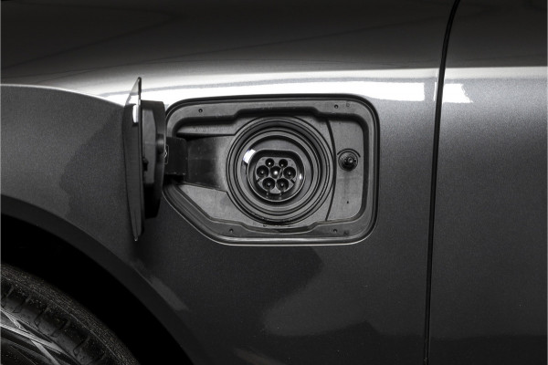 BMW X3 30e xDrive M Sport | Pano | Profesional Pack | Memory | Harman/Kardon | Glow Grille | Matrix LED | 360 Camera | LM 20" | 1133