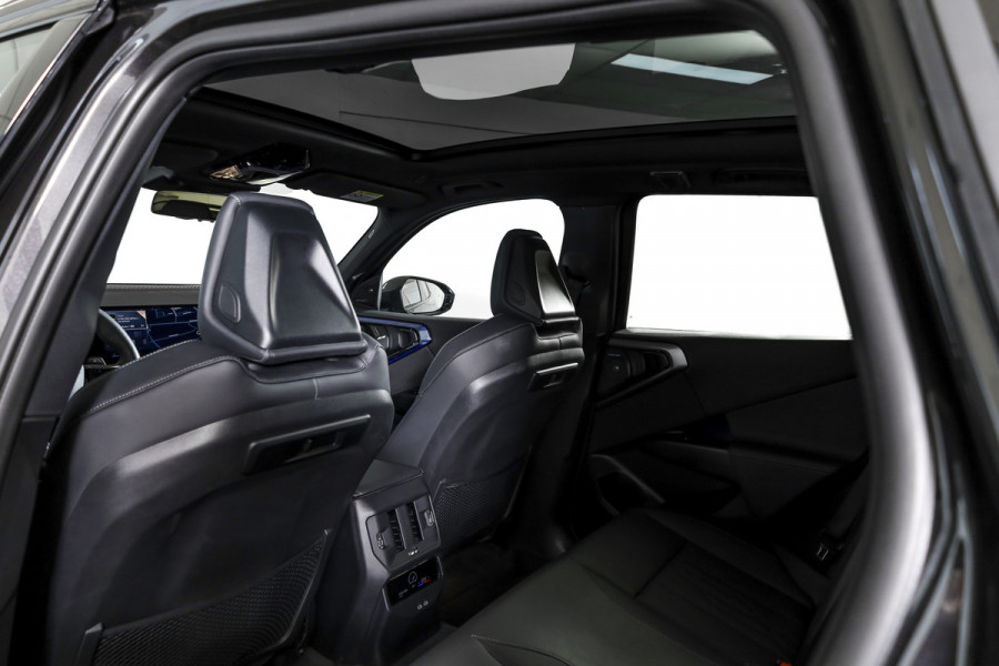 BMW X3 30e xDrive M Sport | Pano | Profesional Pack | Memory | Harman/Kardon | Glow Grille | Matrix LED | 360 Camera | LM 20" | 1133