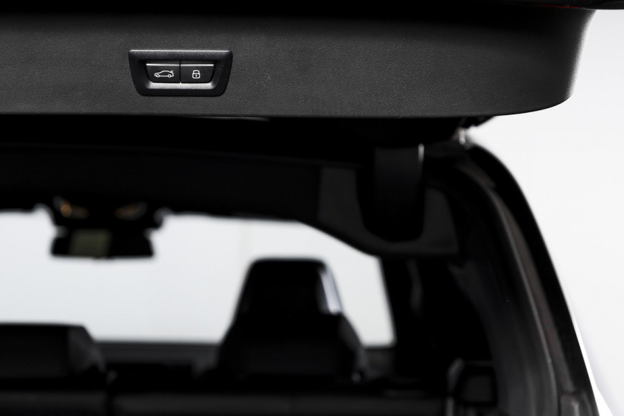 BMW X3 30e xDrive M Sport | Pano | Profesional Pack | Memory | Harman/Kardon | Glow Grille | Matrix LED | 360 Camera | LM 20" | 1133