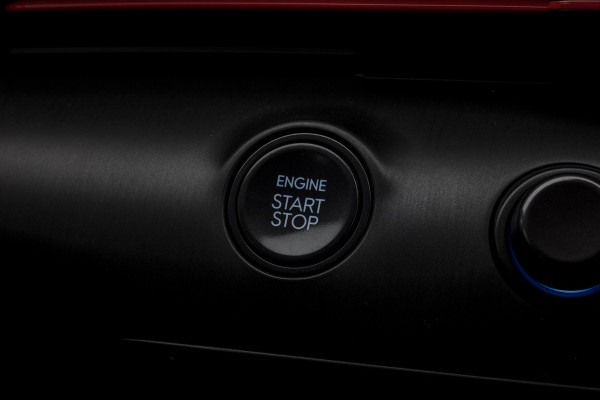 Hyundai Kona 1.6 GDI HEV Comfort Smart N-LINE | CAMERA | STOELVERWAMING | ACC | ELEKTRISCH VERSTELBARE VOORSTOELEN