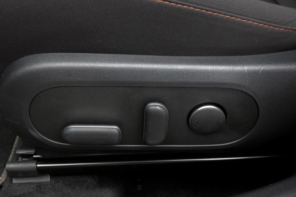 Hyundai Kona 1.6 GDI HEV Comfort Smart N-LINE | CAMERA | STOELVERWAMING | ACC | ELEKTRISCH VERSTELBARE VOORSTOELEN