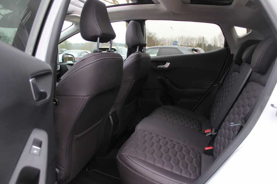 Ford Fiesta 1.0 EcoBoost Vignale Panoramadak / Camera / Leder / 18'' / Navigatie / B&O / Dodehoek / DAB / Stuur+Stoelverwarming / ACC