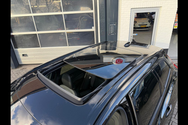 Volvo XC60 2.0 T6 Plug-in hybrid AWD Ultra Black Edition