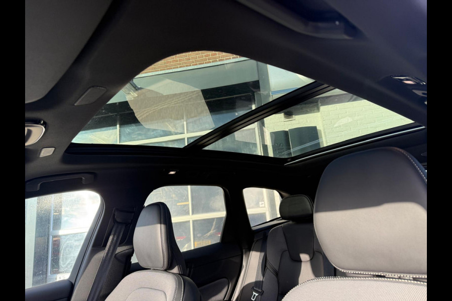 Volvo XC60 2.0 T6 Plug-in hybrid AWD Ultra Black Edition