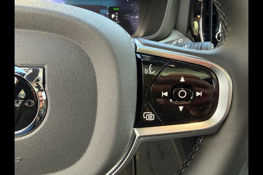 Volvo XC60 2.0 T6 Plug-in hybrid AWD Ultra Black Edition