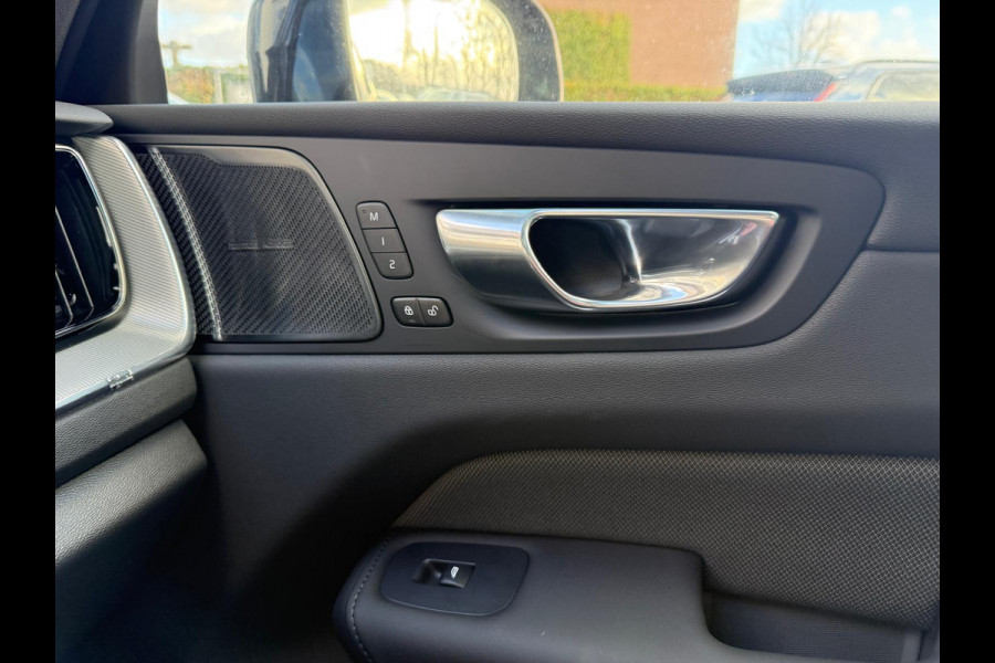 Volvo XC60 2.0 T6 Plug-in hybrid AWD Ultra Black Edition