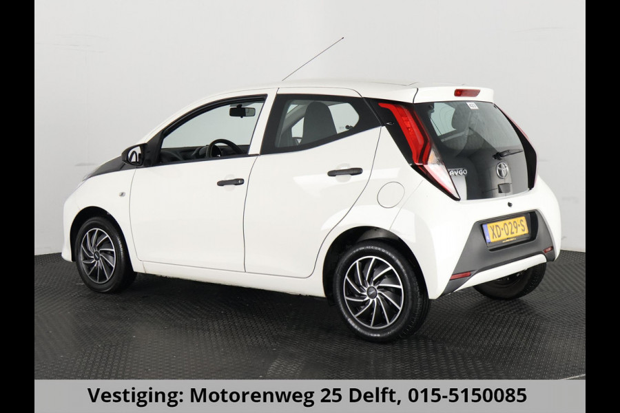 Toyota Aygo 1.0 X-FUN DESIGN 1e EIG. GARANTIE TOT 2029 BIJNA 2019. AIRCO .COMFORT PACK