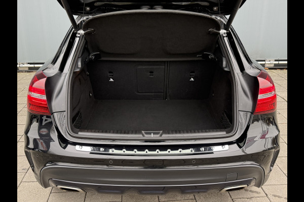 Mercedes-Benz GLA BWJ 2018 | 200 157PK Premium Plus AUTOMAAT | PANO DAK | CAMERA A | AMG-LINE | CLIMA | NAVI | STOELVERW | LEDER/ALCANTARA |
