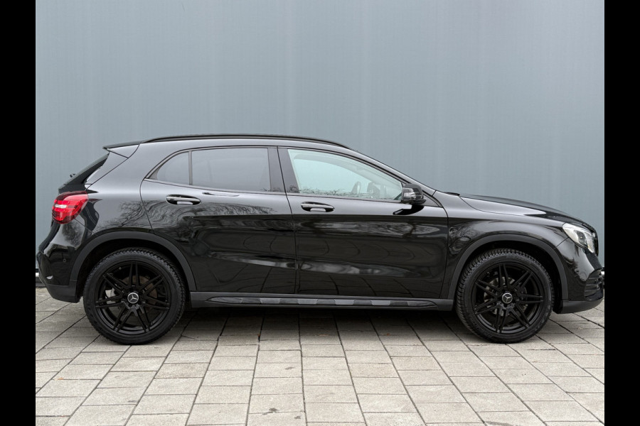 Mercedes-Benz GLA BWJ 2018 | 200 157PK Premium Plus AUTOMAAT | PANO DAK | CAMERA A | AMG-LINE | CLIMA | NAVI | STOELVERW | LEDER/ALCANTARA |