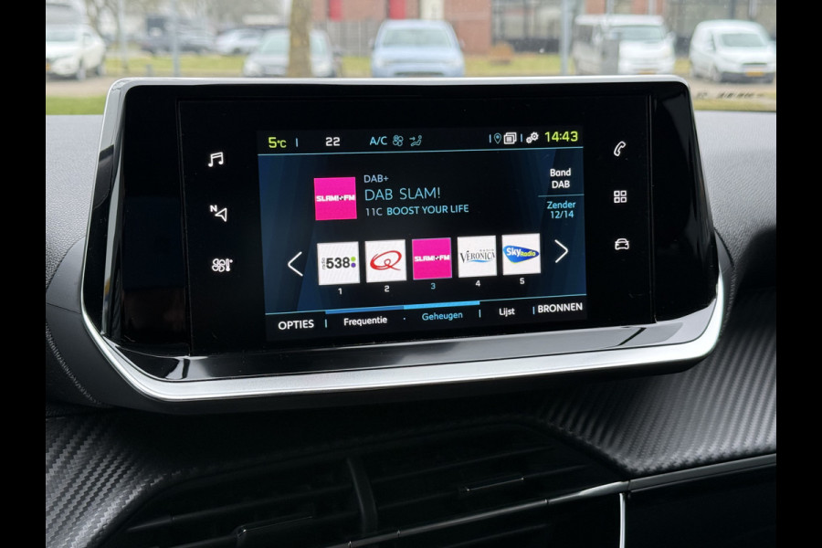 Peugeot e-2008 BWJ 2022 | 136PK EV Active Pack 50 kWh | CLIMA | CAMERA | CARPLAY | NAVI | CRUISE | LMV |