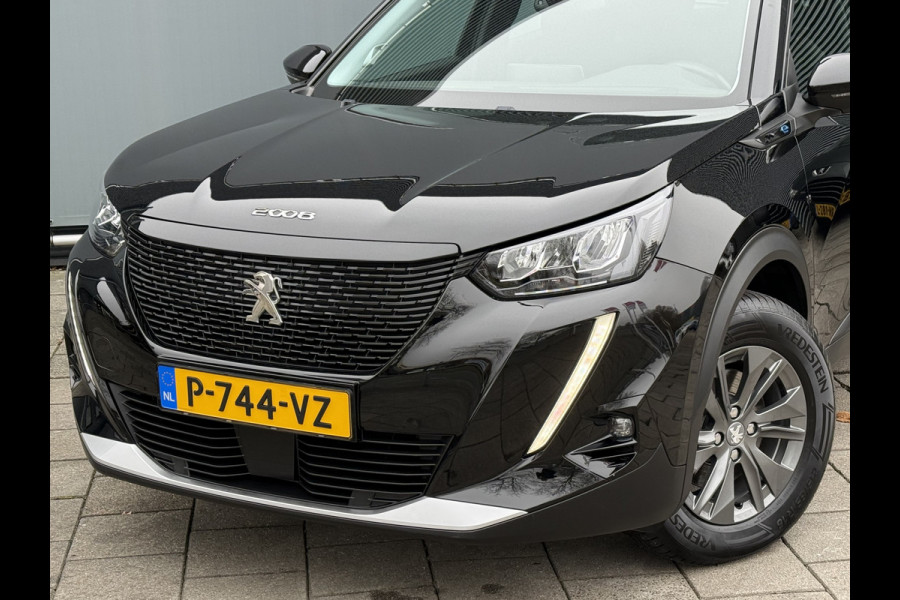 Peugeot e-2008 BWJ 2022 | 136PK EV Active Pack 50 kWh | CLIMA | CAMERA | CARPLAY | NAVI | CRUISE | LMV |