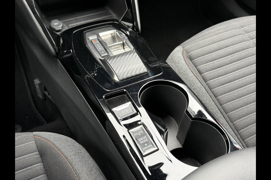 Peugeot e-2008 BWJ 2022 | 136PK EV Active Pack 50 kWh | CLIMA | CAMERA | CARPLAY | NAVI | CRUISE | LMV |