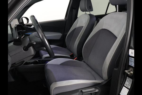 Volkswagen ID.3 First Plus 58 kWh ACCU 89%! BIJNA 2021 . STUUR & STOEL VERWARMING . PARKEERSENSOREN VOOR/ACHTER .