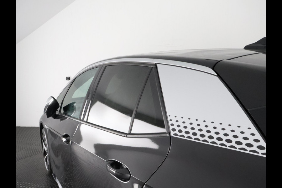 Volkswagen ID.3 First Plus 58 kWh ACCU 89%! BIJNA 2021 . STUUR & STOEL VERWARMING . PARKEERSENSOREN VOOR/ACHTER .