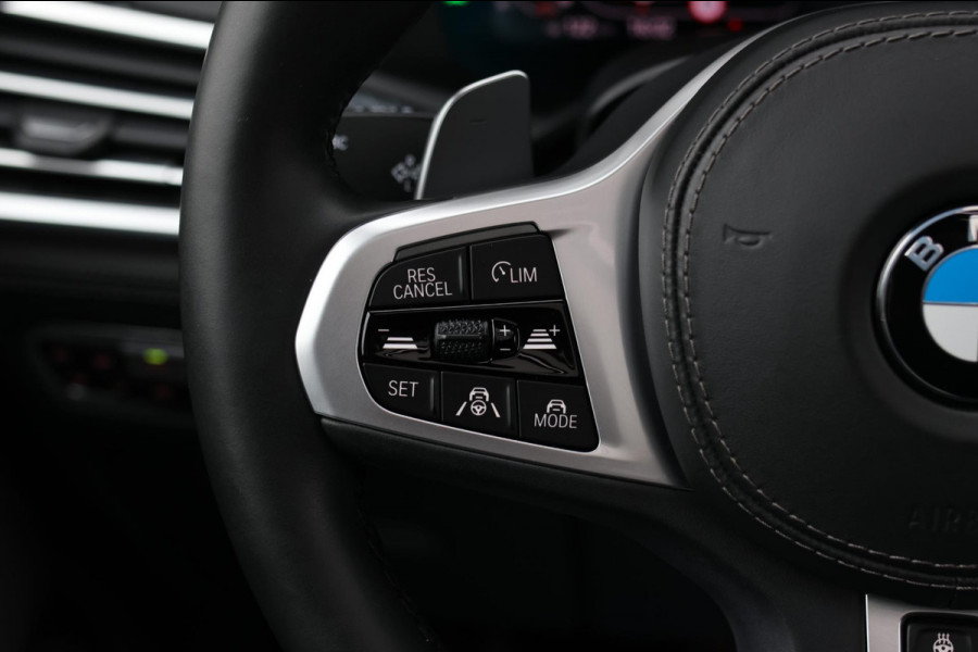 BMW X7 M50i *Sky Lounge*B&W*Full PPF*360 Camera*Soft-Close*