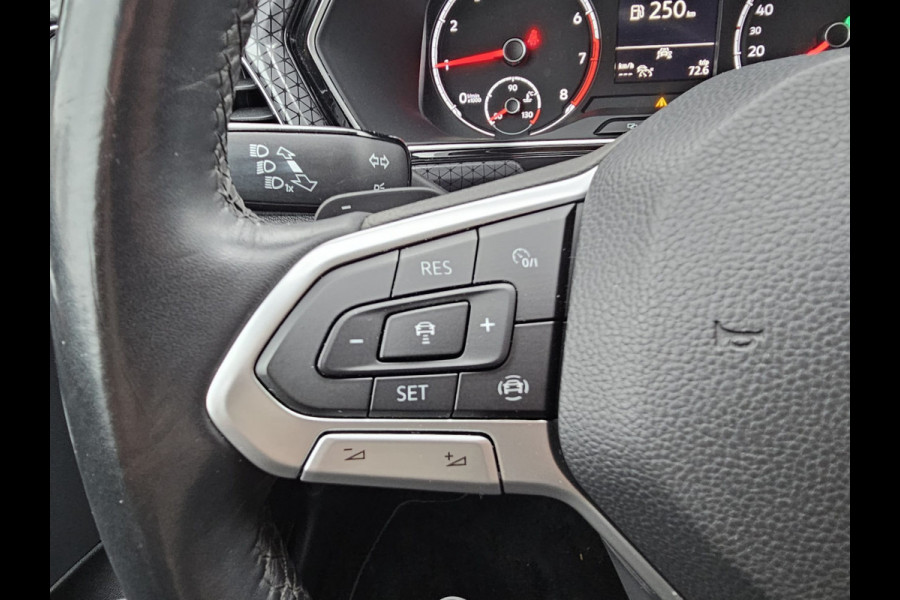 Volkswagen T-Cross 1.0 TSI Style | Automaat | LED | Trekhaak | Stoelverwarming | ACC | Navi | PDC |