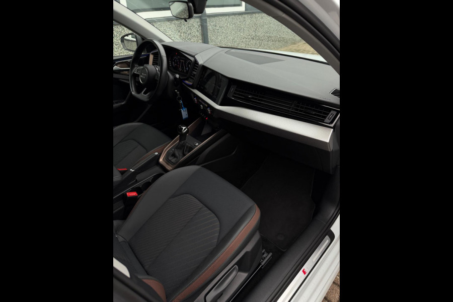 Audi A1 Sportback 40 TFSI 3x S-Line CarPlay 207pk