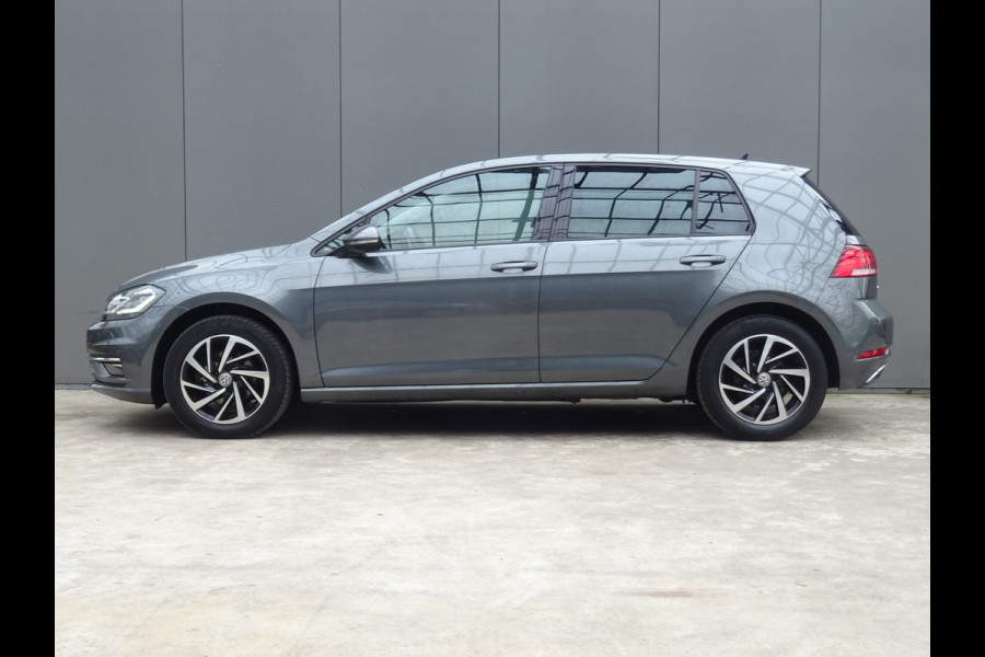 Volkswagen Golf 1.0 TSI JOIN * NAVIGATIE * STOELVERWARMING !!