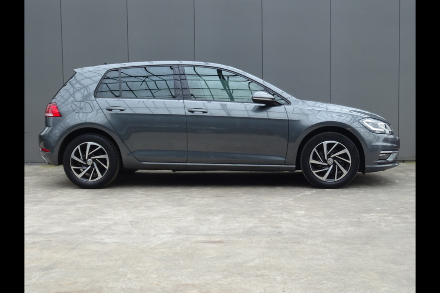 Volkswagen Golf 1.0 TSI JOIN * NAVIGATIE * STOELVERWARMING !!