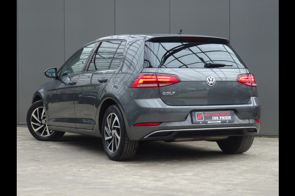 Volkswagen Golf 1.0 TSI JOIN * NAVIGATIE * STOELVERWARMING !!