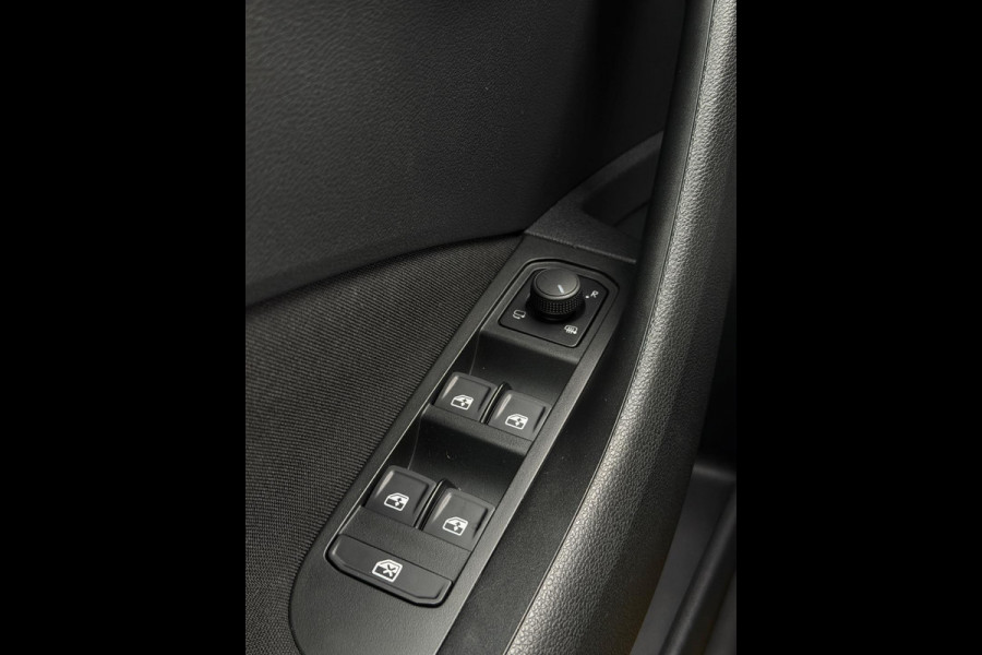 Škoda Kamiq 1.0 TSI Style Carplay Camera