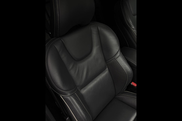 Volvo V60 2.0 T4 R-Design Camera Schuifdak Trekhaak